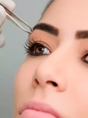 Modelagem de sobrancelha